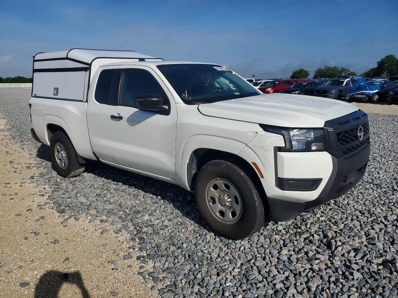 2025 Nissan Frontier S