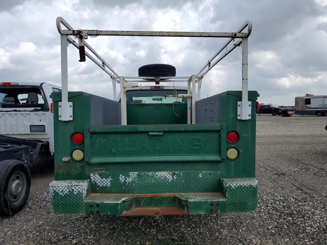 2004 Ford F350 SRW Super Duty
