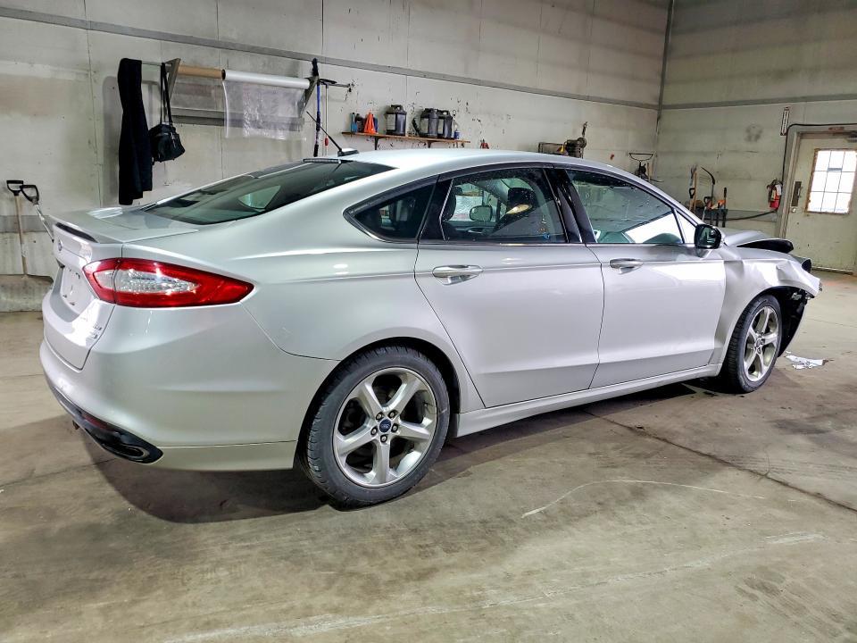 2015 Ford Fusion se