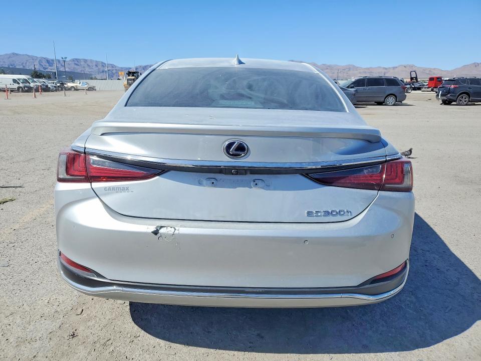 2019 Lexus Es 300h