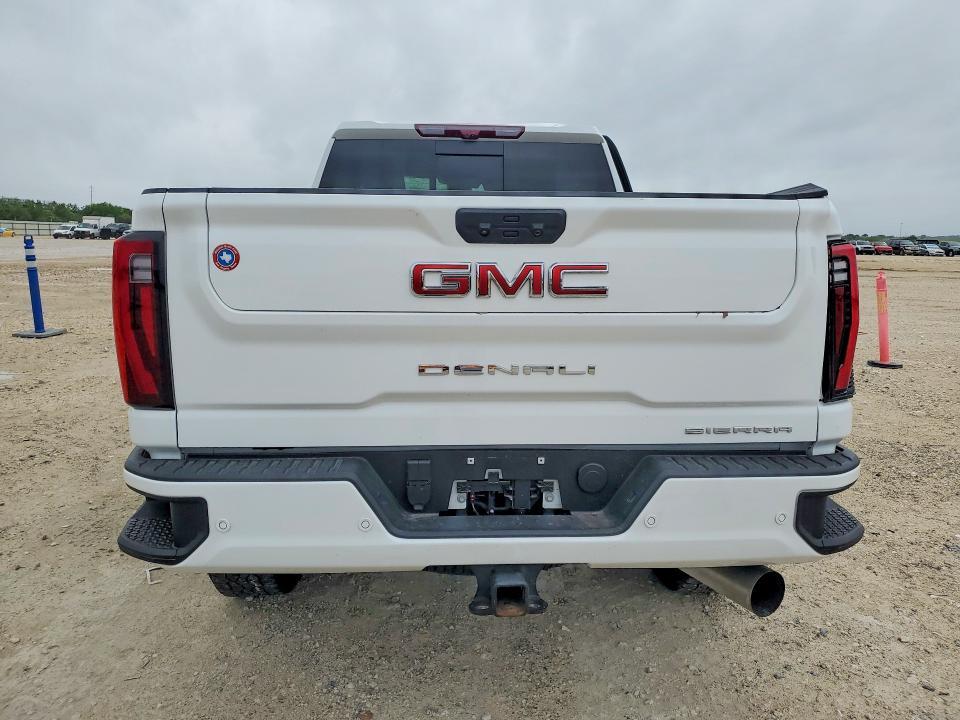 2025 GMC Sierra K2500 Denali