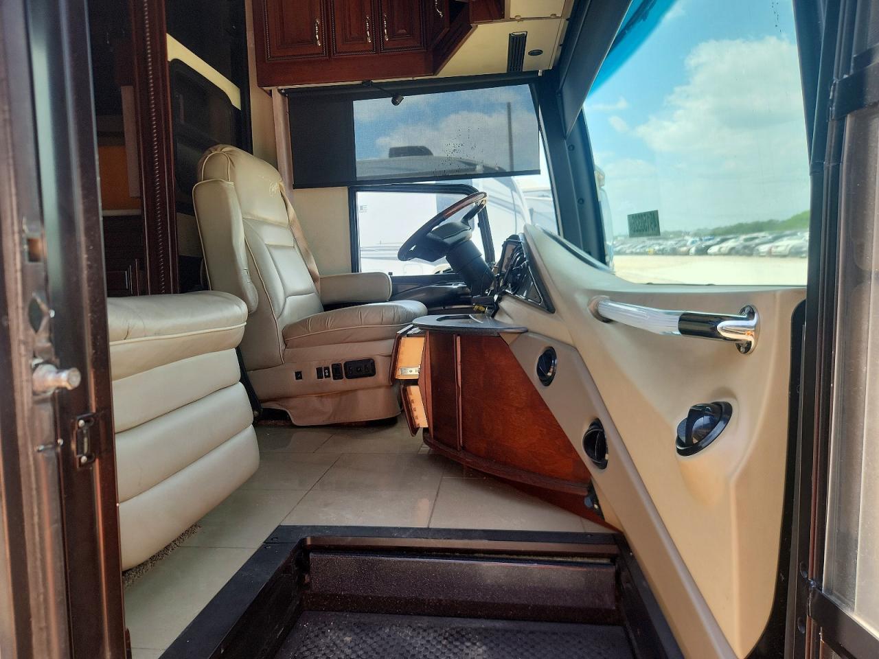 2010 Spartan RV