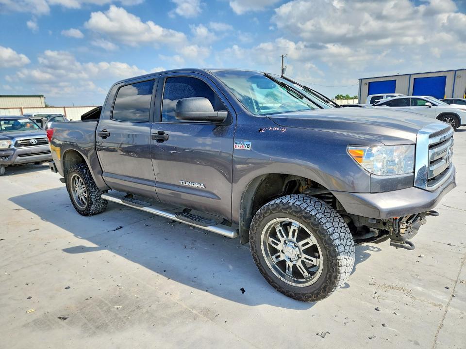 2013 Toyota Tundra Crewmax SR5
