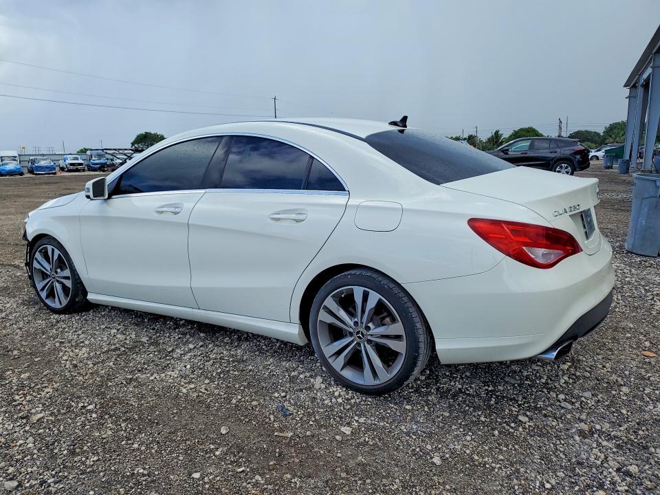 2016 Mercedes-Benz Cla 250
