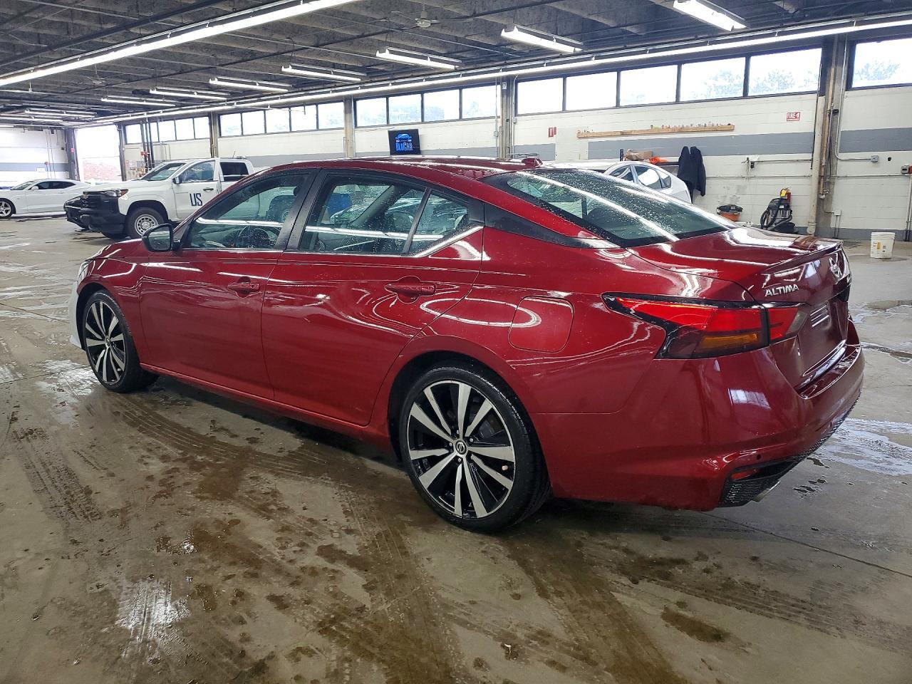 2021 Nissan Altima 2.5 sr