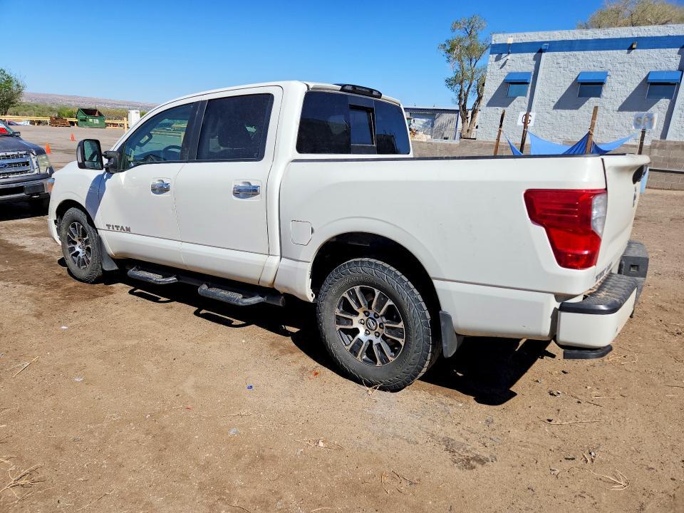 2021 Nissan Titan SV