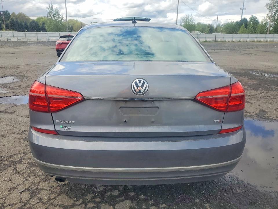 2016 Volkswagen Passat