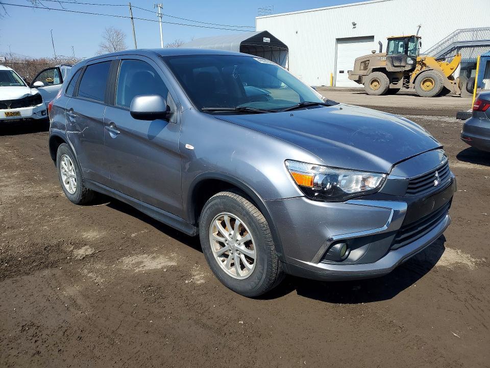 2017 Mitsubishi Rvr se