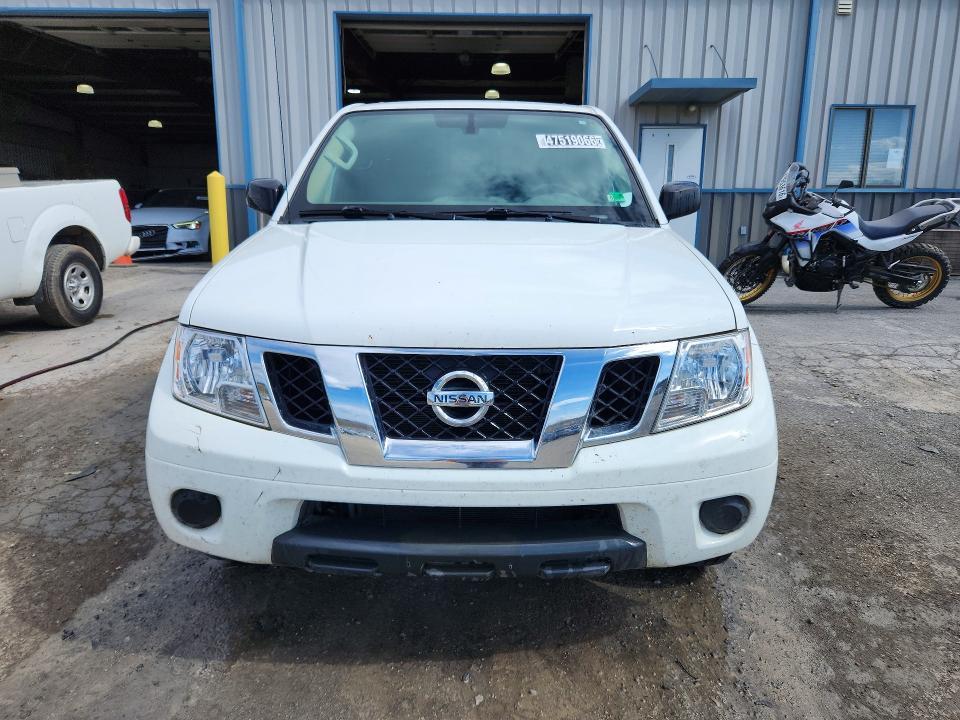 2020 Nissan Frontier SV