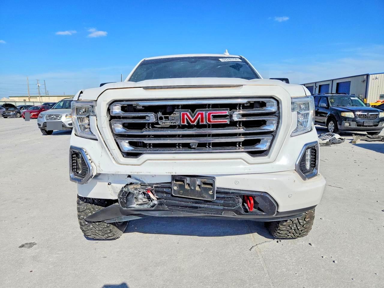 2019 GMC Sierra K1500 AT4