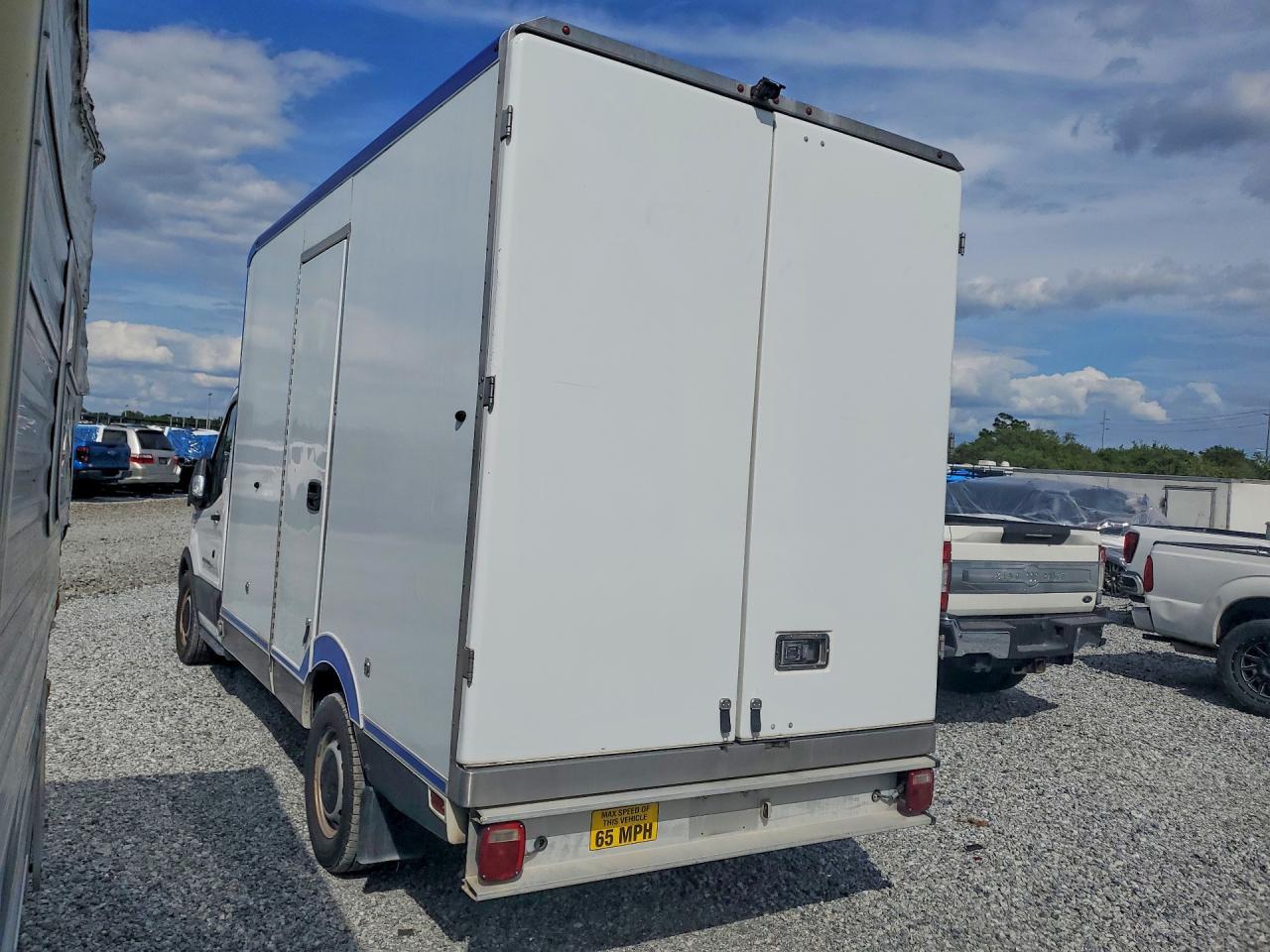 2021 Ford Transit Refrigerated BOX Truck