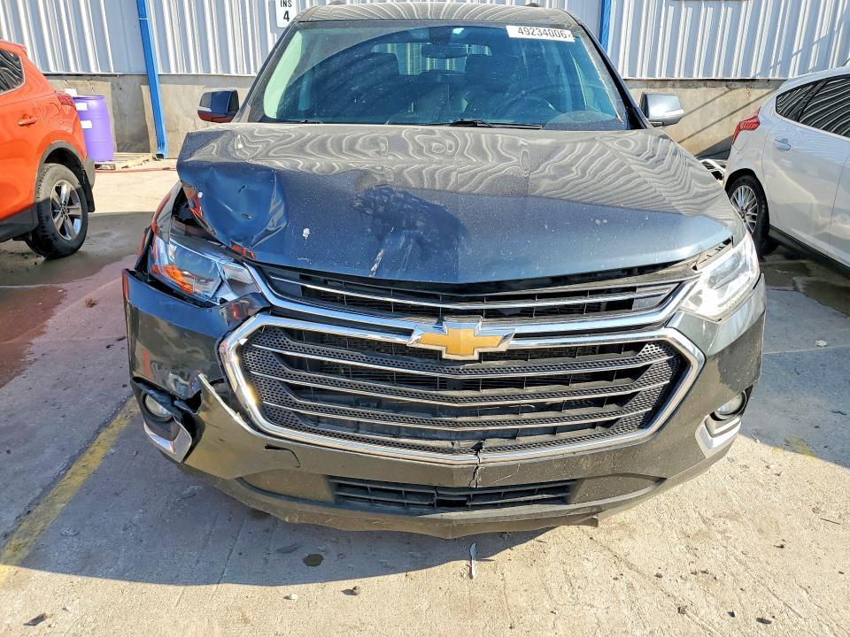 2021 Chevrolet Traverse lt