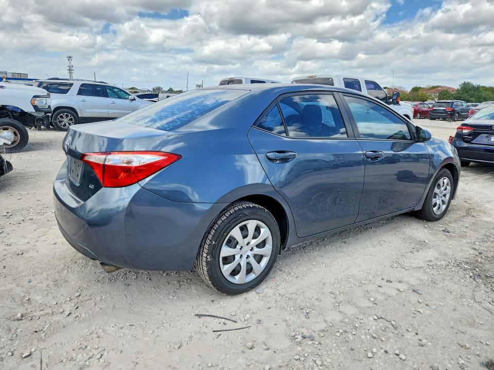 2015 Toyota Corolla le