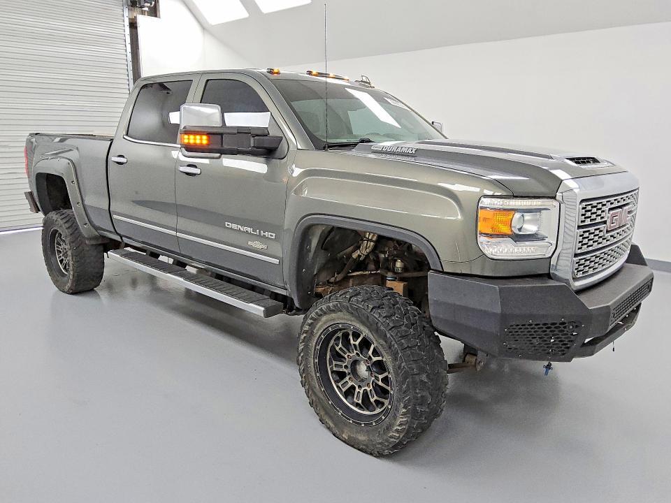 2018 GMC Sierra K2500 Denali