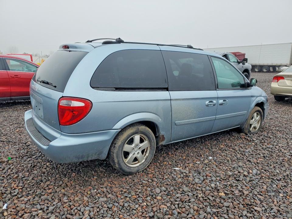 2005 Dodge Grand Caravan sxt