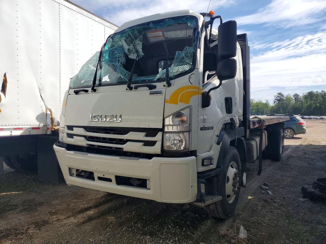 2020 Isuzu FTR
