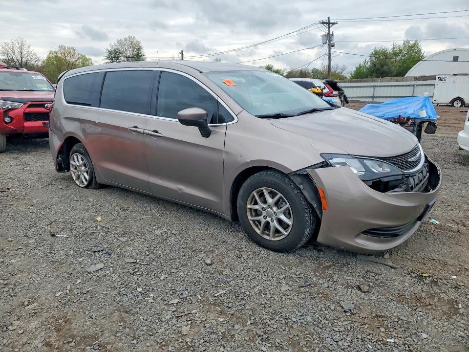 2017 Chrysler Pacifica Touring
