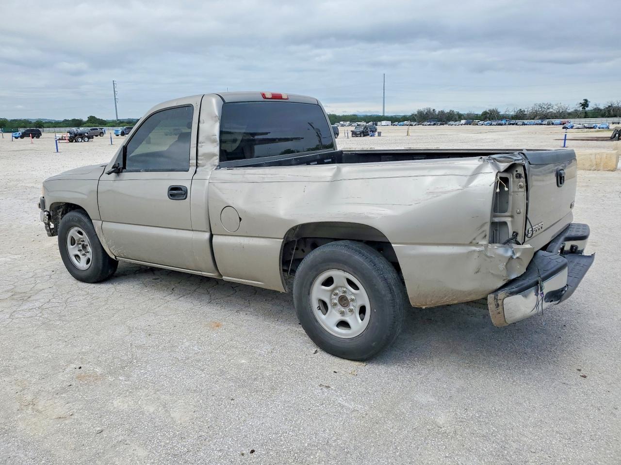 2003 GMC New Sierra C1500