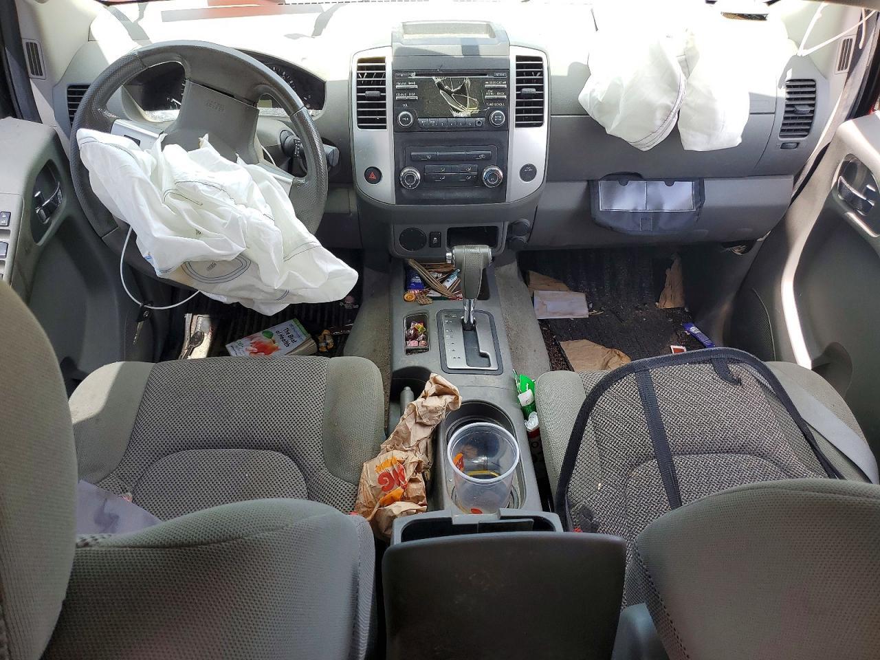2014 Nissan Frontier SV