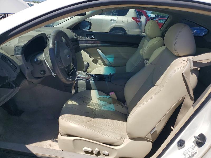 2011 Infiniti G37 Coupe x
