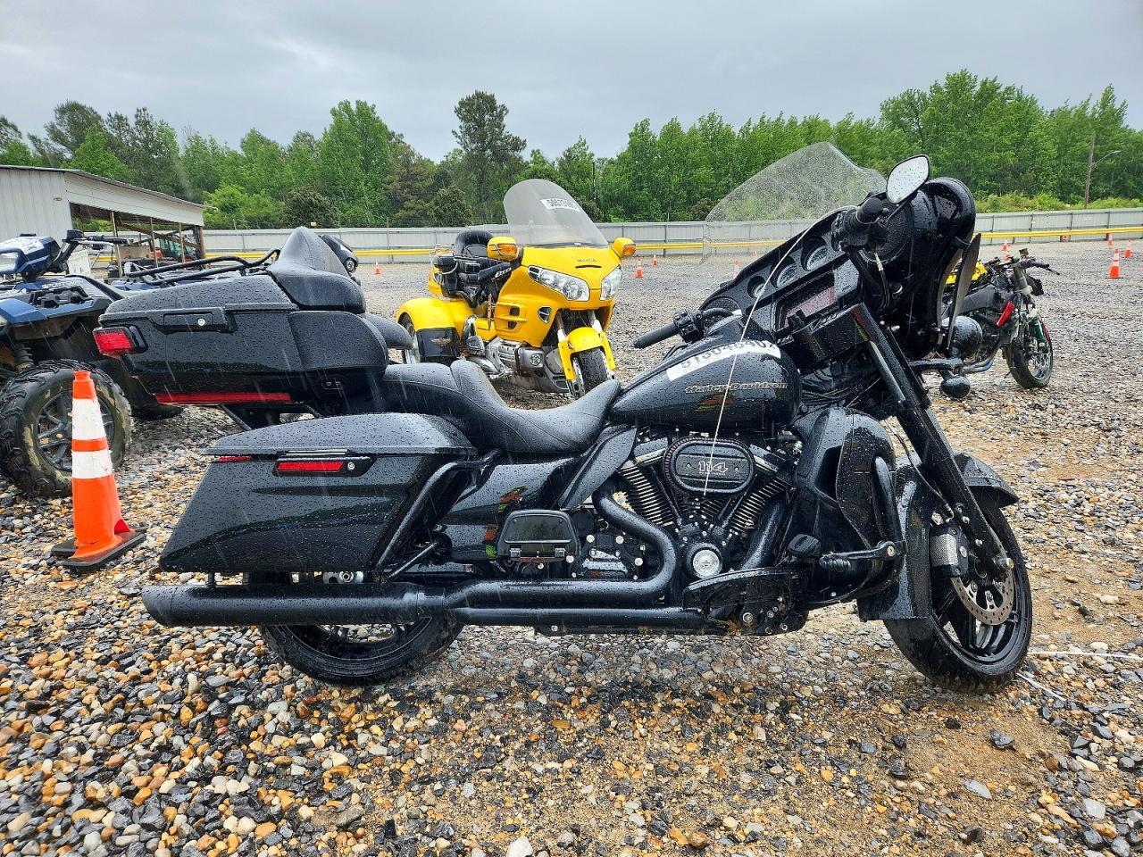 2021 Harley-Davidson Flhtk