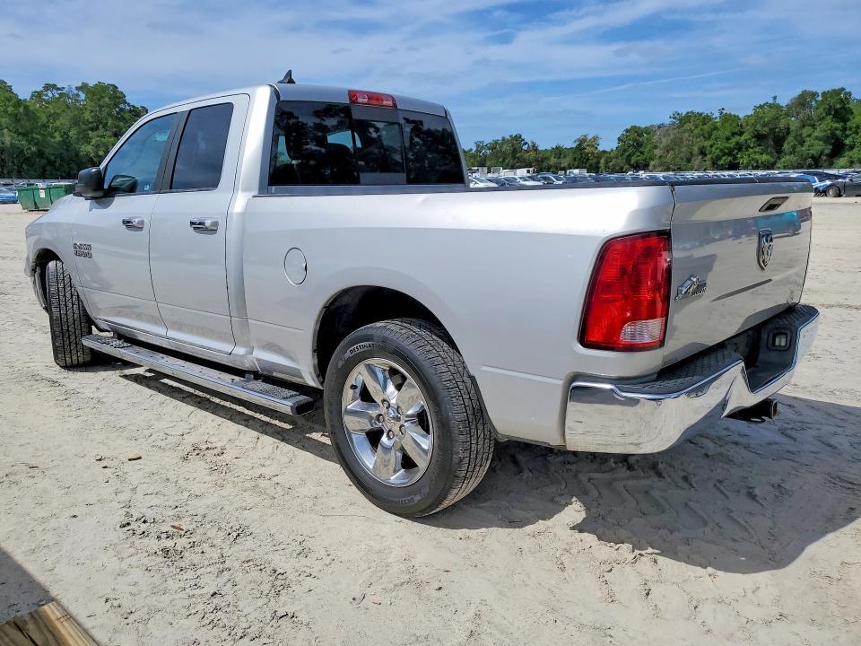 2015 Dodge Ram 1500 slt