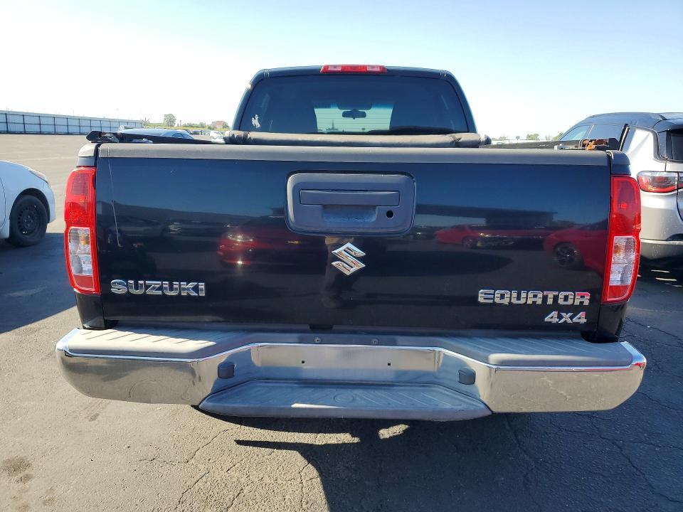 2011 Suzuki Equator Sport