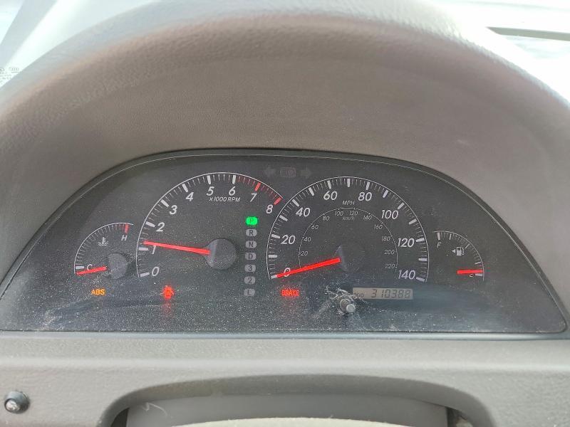 2005 Toyota Camry Standard