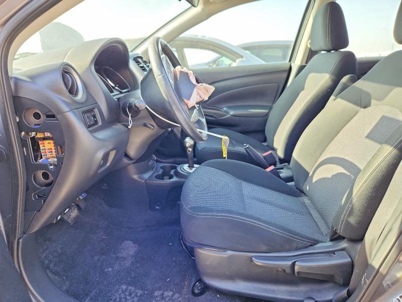 2017 Nissan Versa 1.6 s