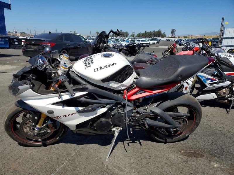 2014 Triumph Daytona 675