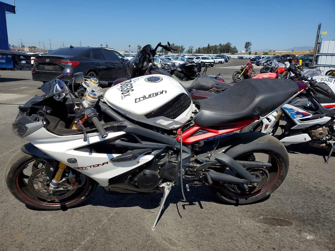 2014 Triumph Daytona 675