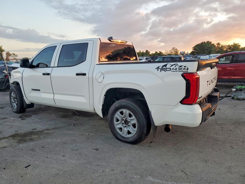 2025 Toyota Tundra SR