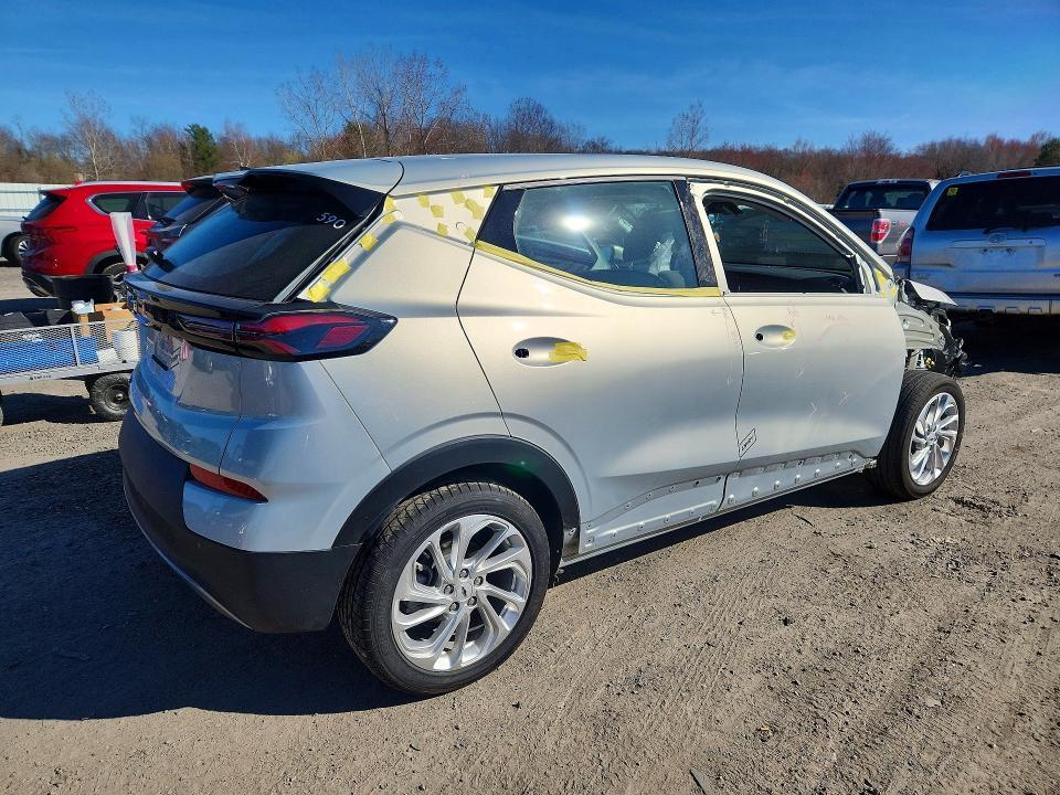 2023 Chevrolet Bolt euv lt