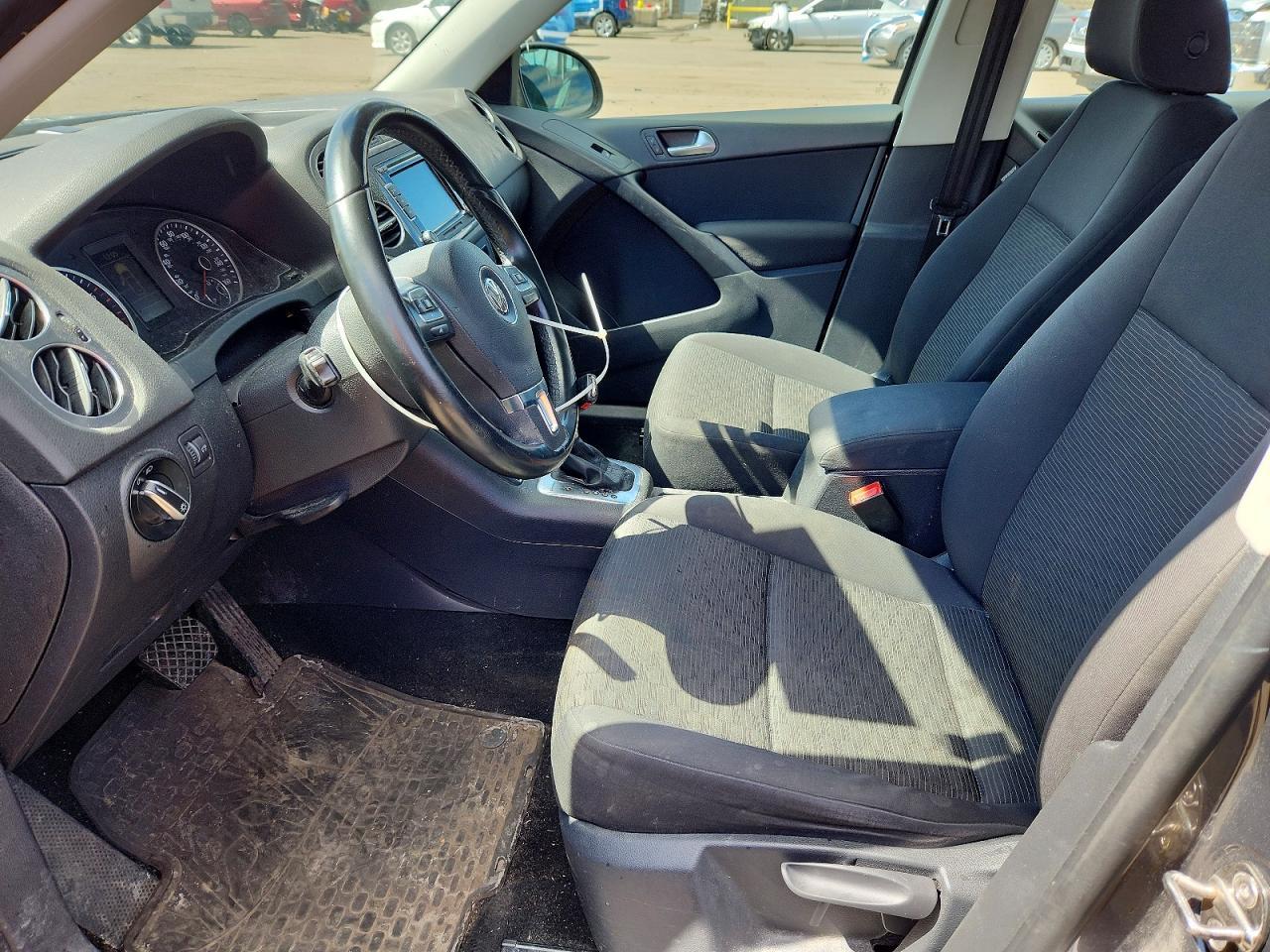 2015 Volkswagen Tiguan s