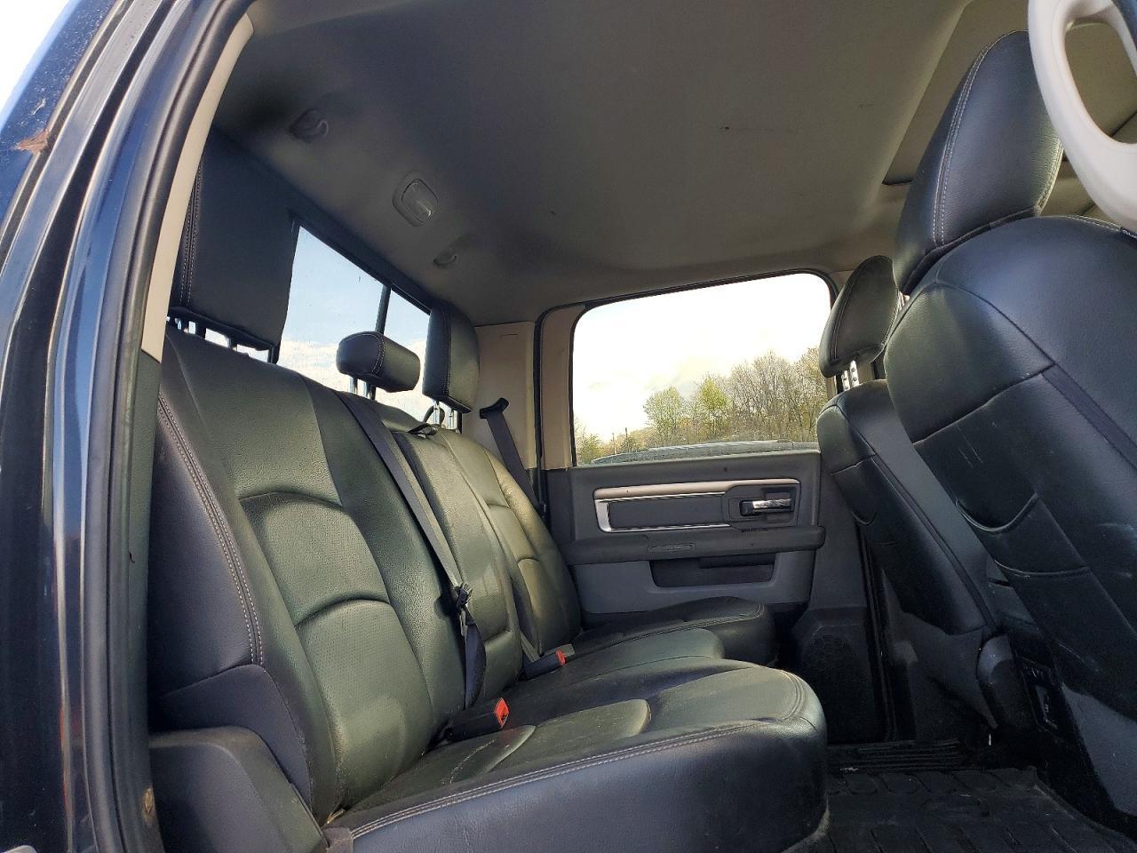 2018 Dodge RAM 1500 SLT