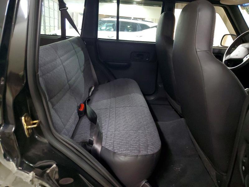 2001 Jeep Cherokee Sport