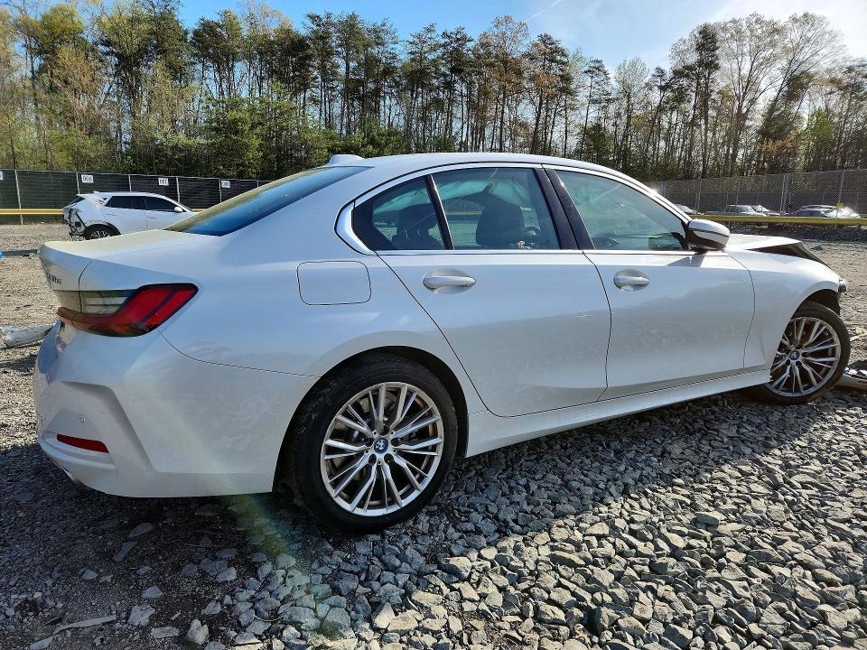 2024 BMW 330e