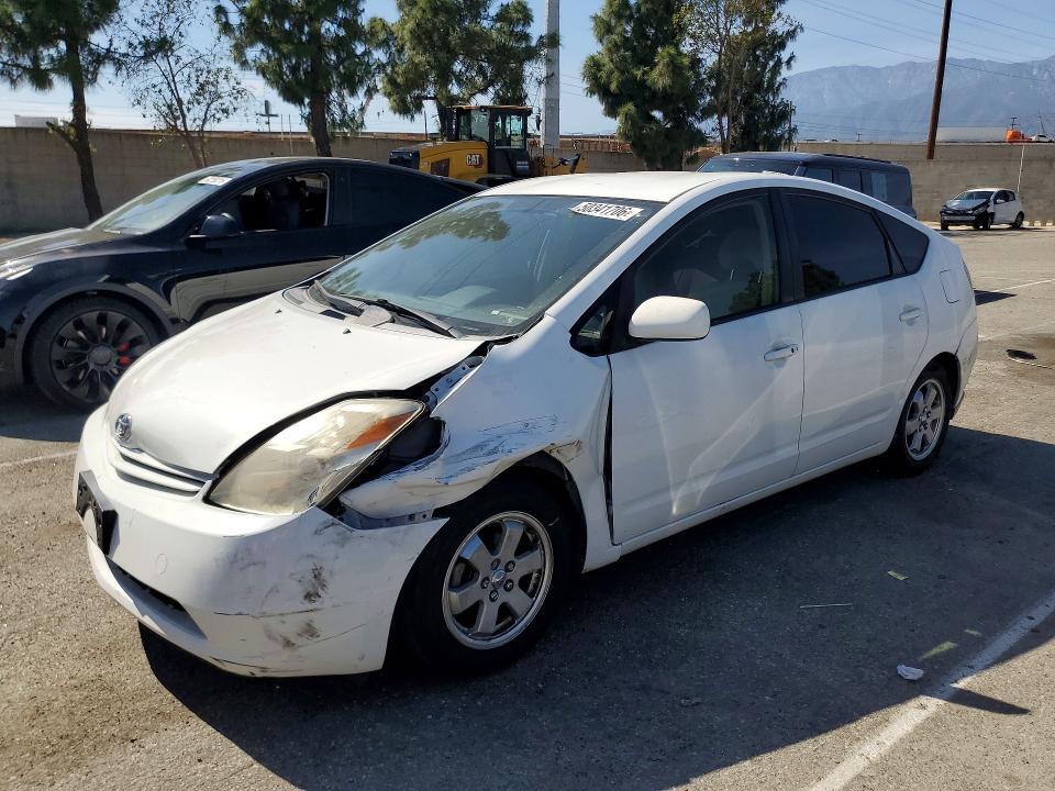 2004 Toyota Prius Base