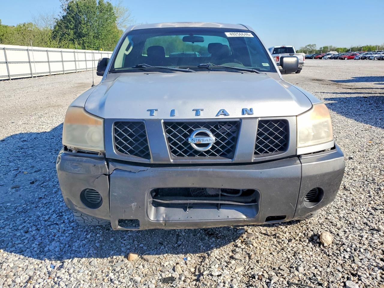 2008 Niss Titan XE