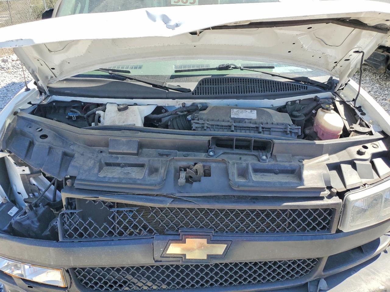 2021 Chevrolet Express BOX Truck