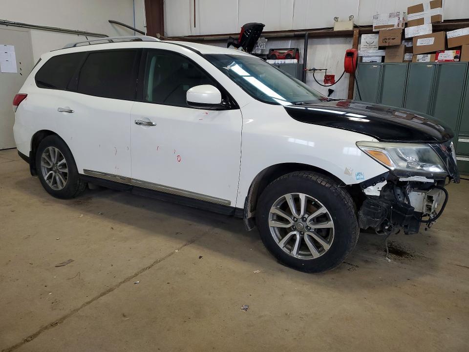 2014 Nissan Pathfinder s