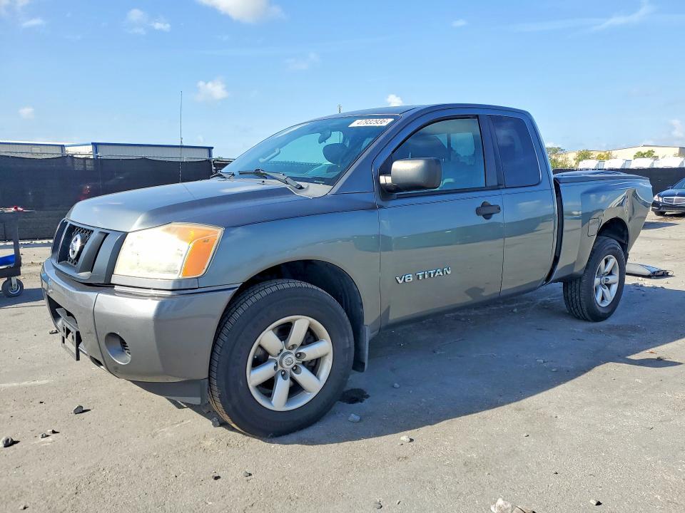 2015 Nissan Titan s