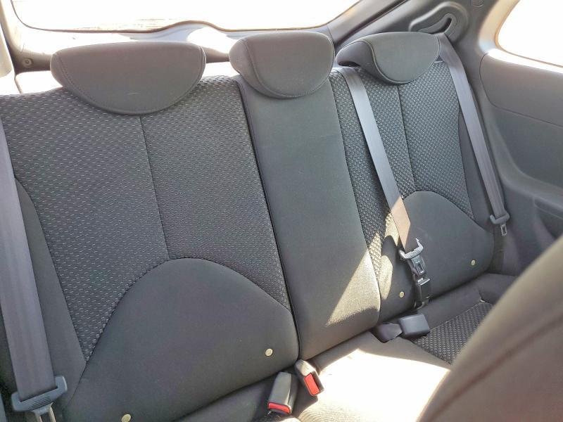 2011 Hyundai Accent gl