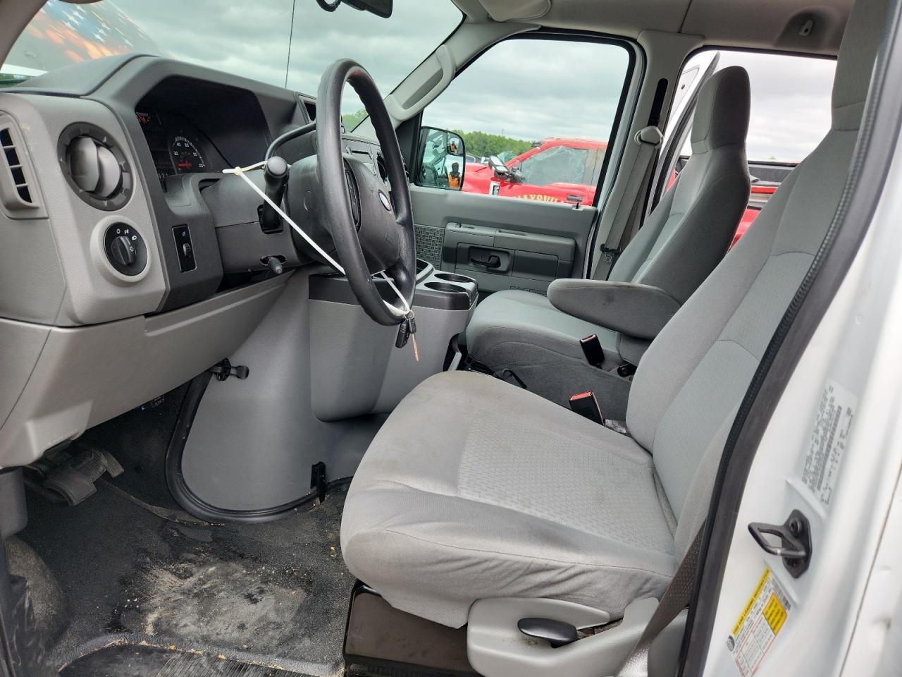 2012 Ford Econoline E350 Super Duty Wagon