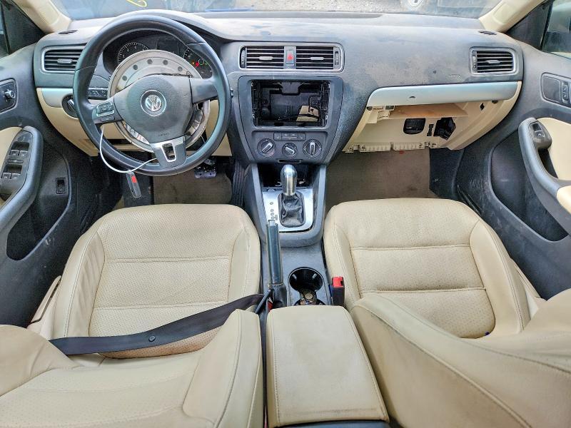 2023 Volkswagen Jetta se