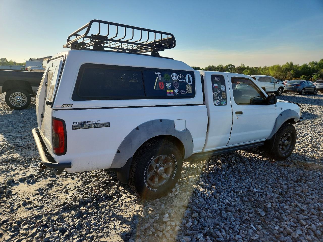 2001 Nissan Frontier XE Desert Runner