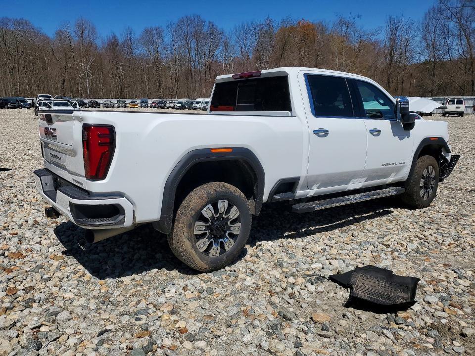 2024 GMC Sierra K3500 Denali
