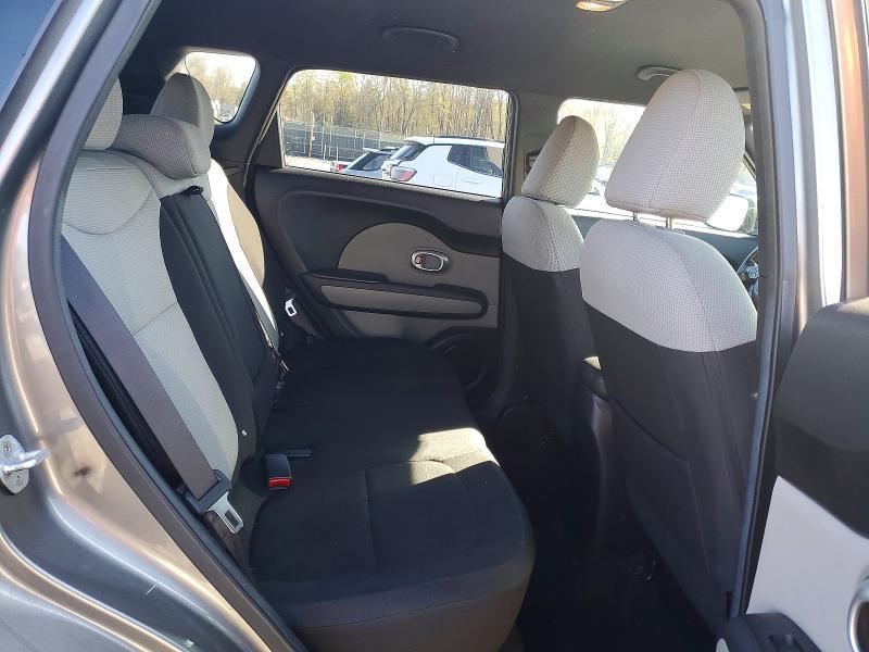 2014 KIA Soul Base