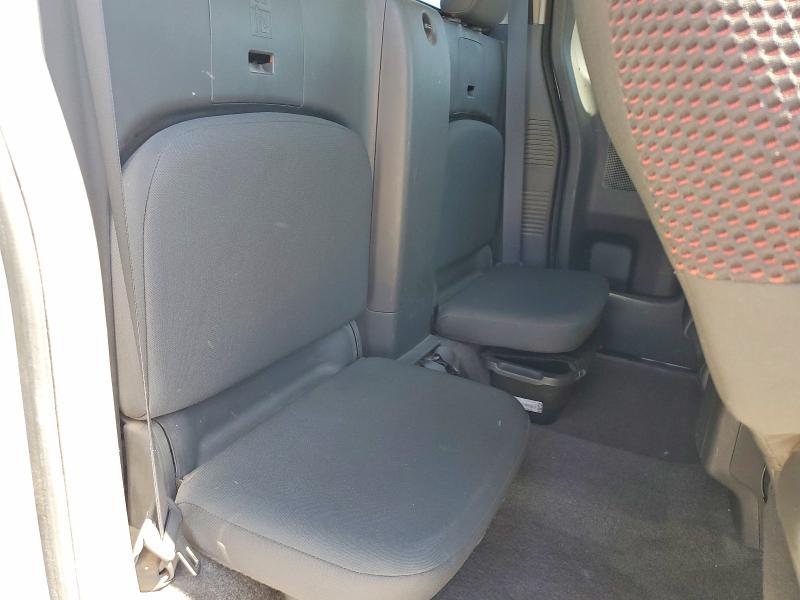 2010 Nissan Frontier se V6