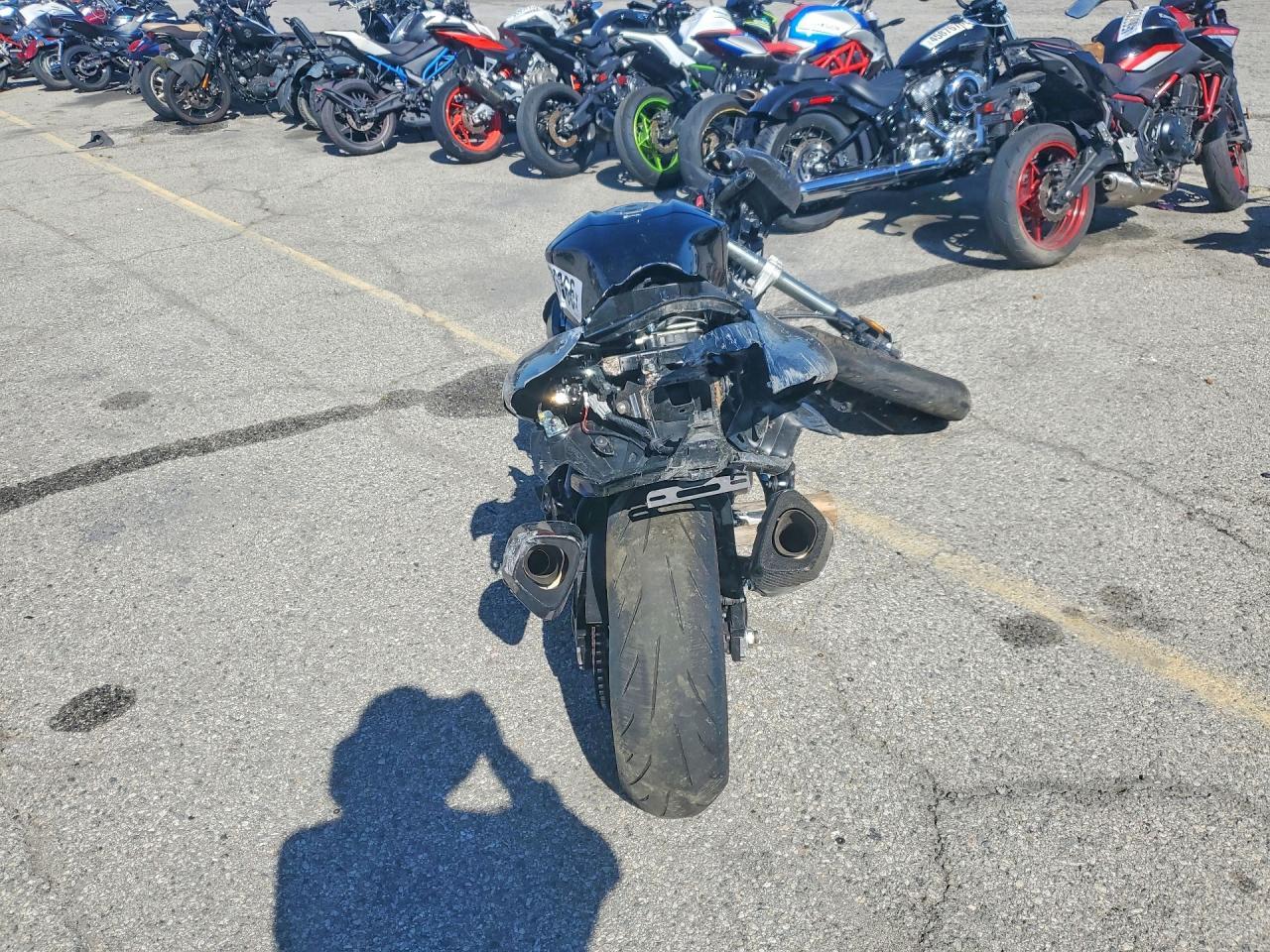 2025 Suzuki GSX1300 RR